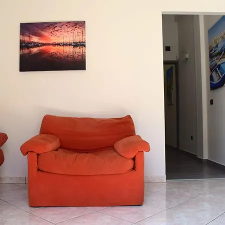 La Reginella Apartment *